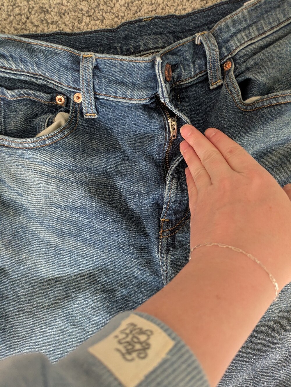 GAP High Rise Stride Jean - Picture 5 of 9